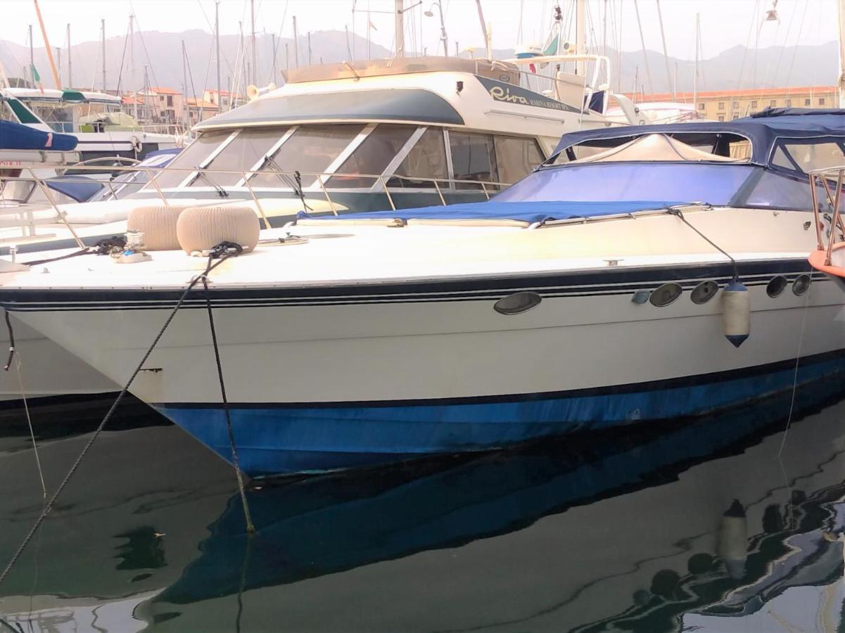 Desire Charming House Boat Hotell Palermo Exteriör bild