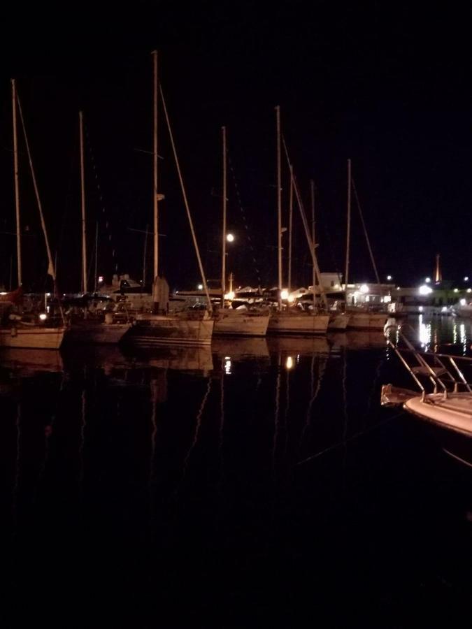 Desire Charming House Boat Hotell Palermo Exteriör bild