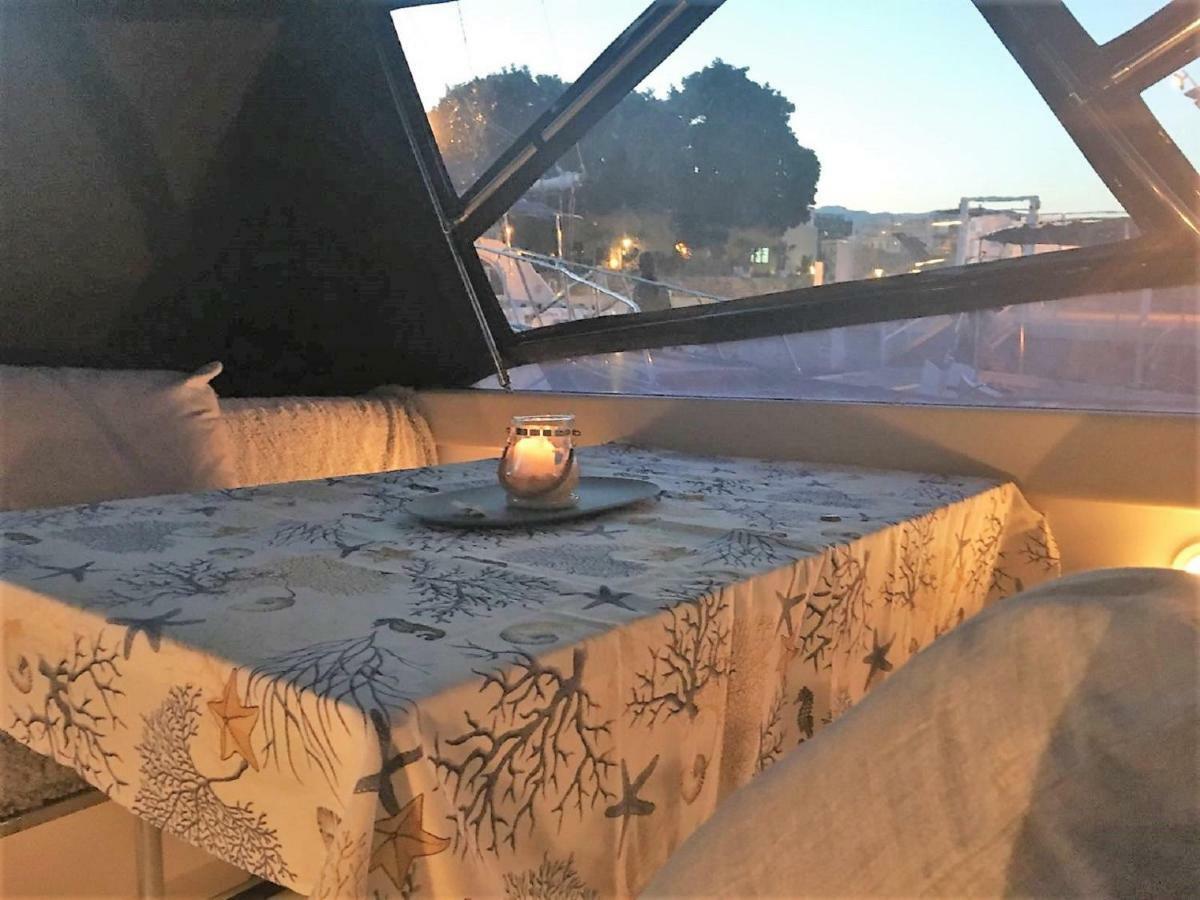 Desire Charming House Boat Hotell Palermo Exteriör bild